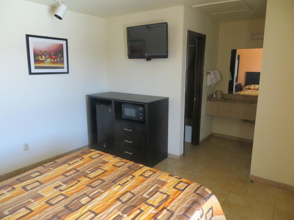 Bayshore Motel La Porte Zimmer foto